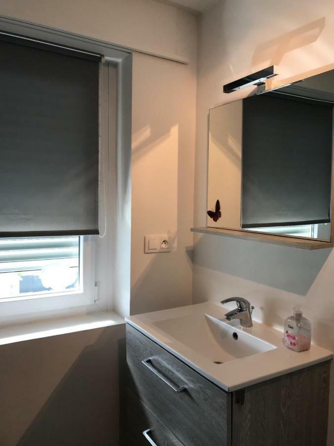 Joli Studio A Euroairport-Basel-Mulhouse-Freiburg Saint-Louis (Haut-Rhin) Exterior foto